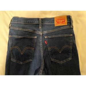 Levi’s Mile High Super Skinny jeans, size 30